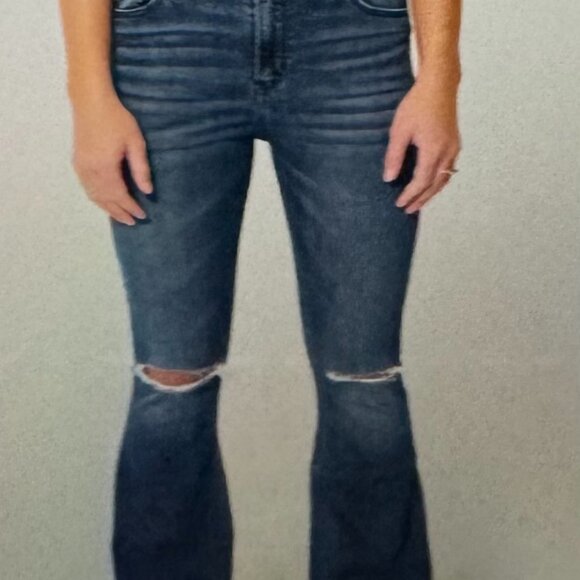 HOLLISTER   JEANS  (hIGH RISE FLARE   W 31 SHORT - Picture 1 of 2